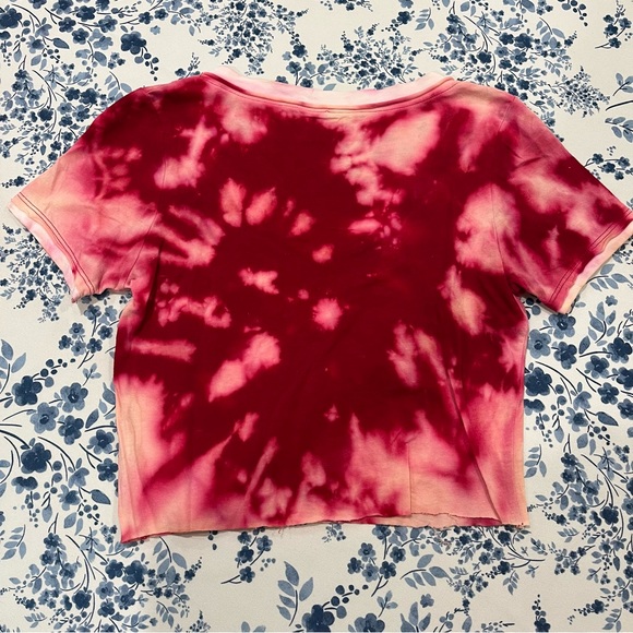 One of a Kind Tie Dye Red and White UPenn Cropped Vneck T Shirt - Picture 2 of 4